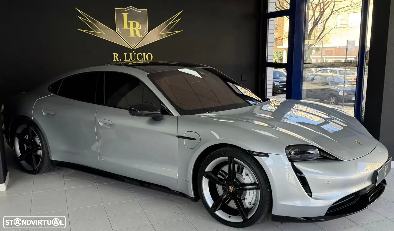 Porsche Taycan 4S - 5