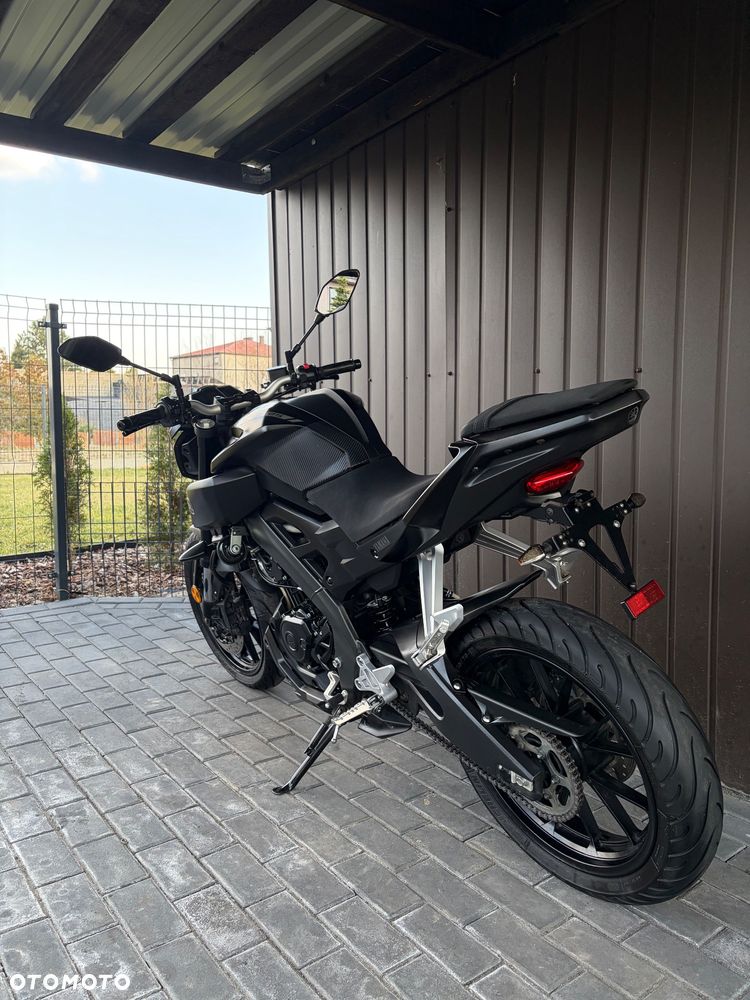 Yamaha MT - 29