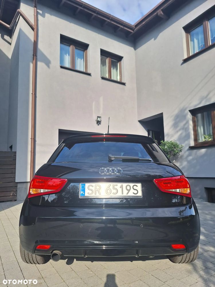 Audi A1 Sportback 1.6 TDI Ambition - 17