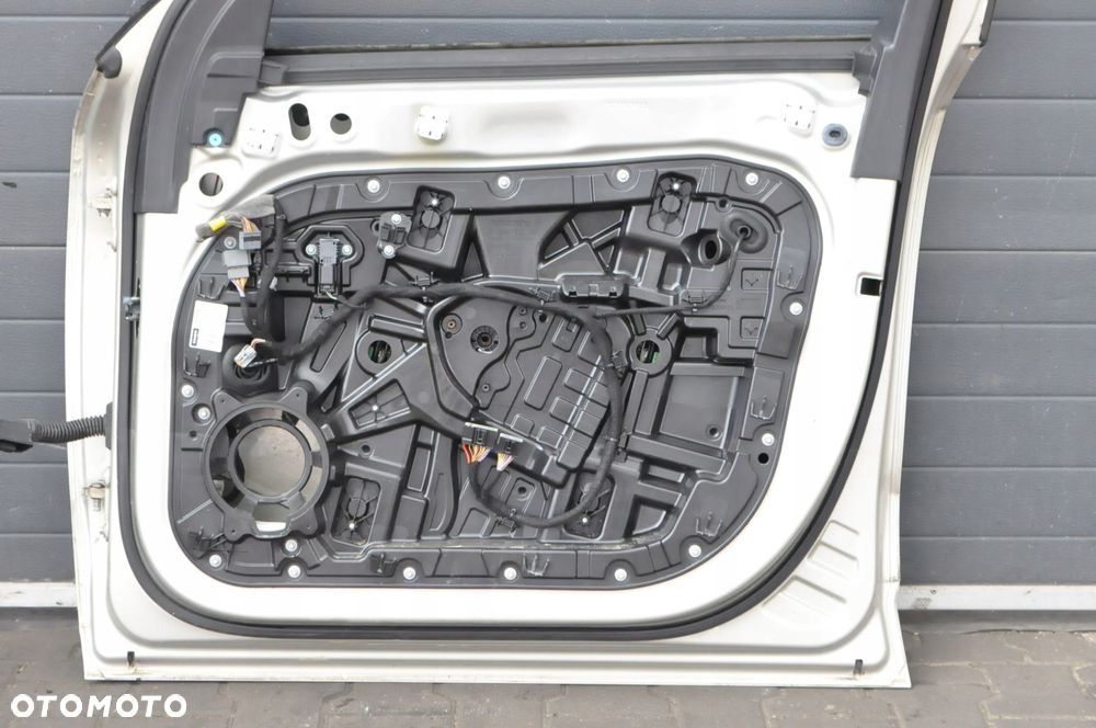 VOLVO XC90 II DRZWI PRAWY PRZÓD PRZEDNIE PRAWE PRZEDNIE 719 - 8