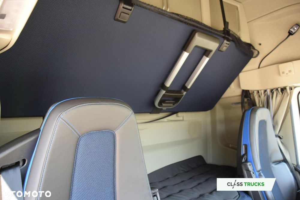 Volvo FH 500 Globetrotter XL i-ParkCool Adaptive Cruise Control Side Skirts - 16
