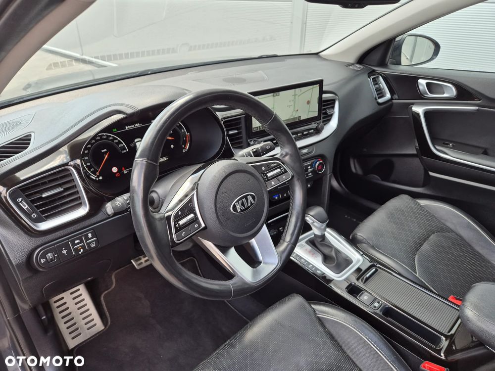 Kia XCeed 1.4 T-GDI OPF DCT7 PLATINUM EDITION - 16