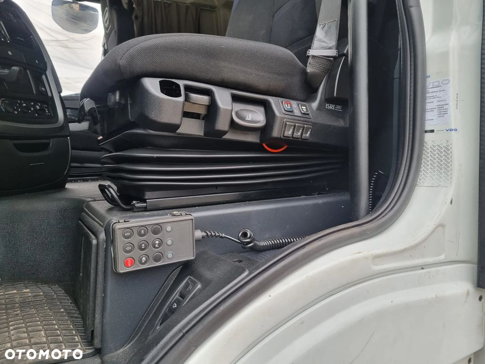 Iveco AS440S - 16