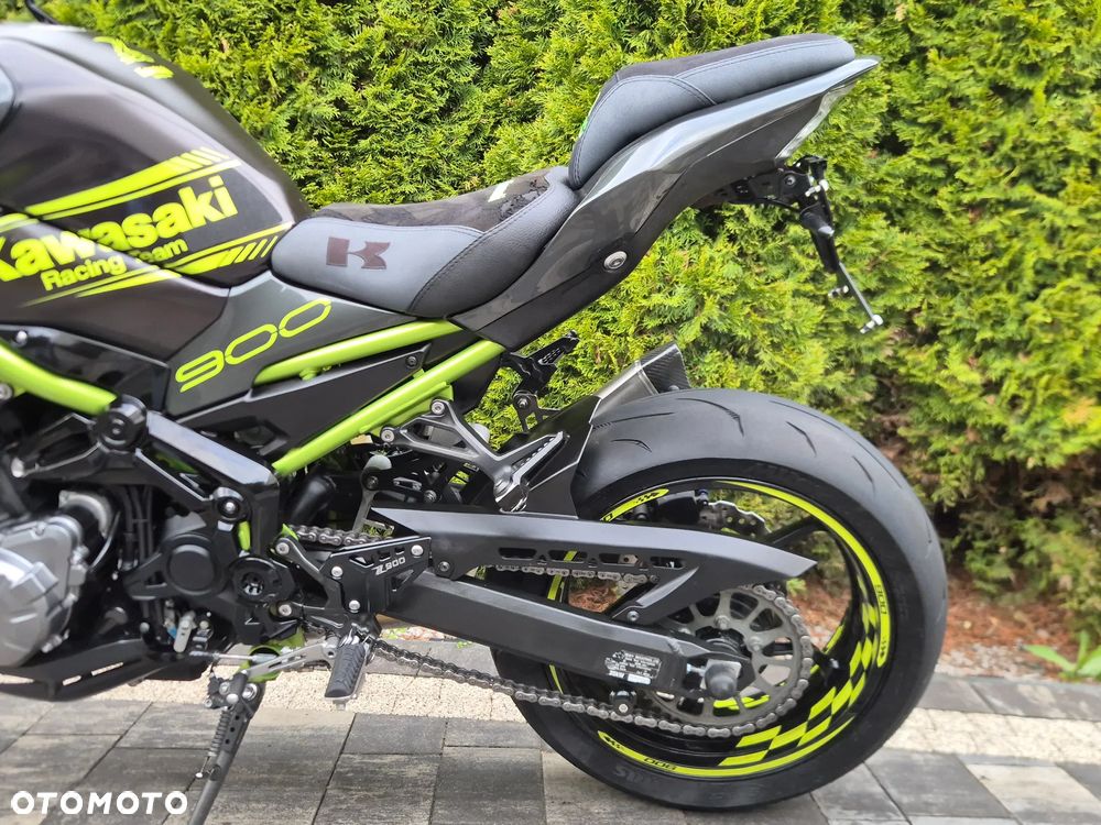 Kawasaki Z 900 - 17