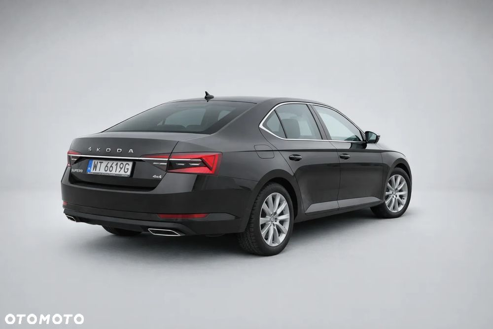 Skoda Superb 2.0 TSI 4x4 L&K DSG - 6