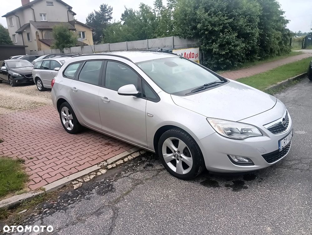 Opel Astra 1.4 Turbo Cosmo - 1