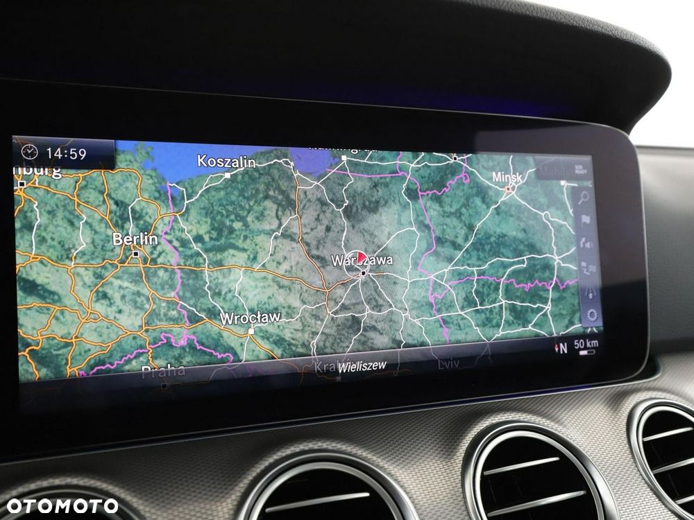 Mercedes-Benz Klasa E 200 9G-TRONIC Avantgarde - 26