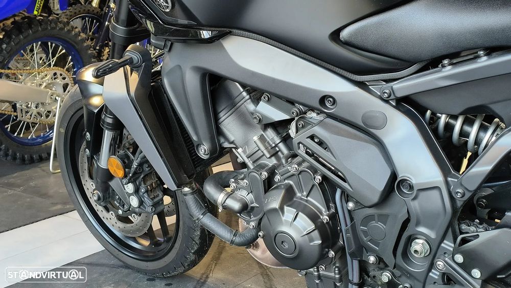 Yamaha MT-09 Y-AMT - 7