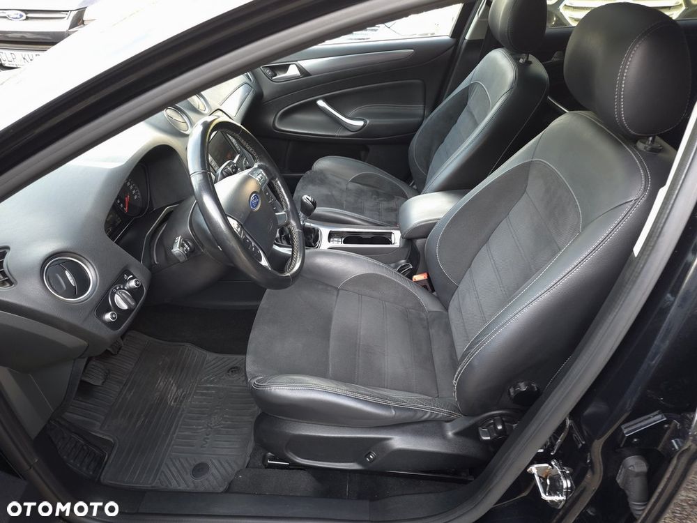 Ford Mondeo 2.0 TDCi Titanium - 9
