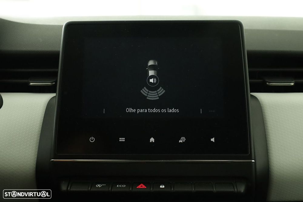 Renault Clio 1.0 TCe Evolution - 10