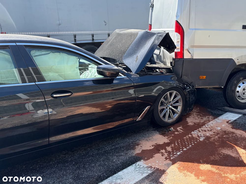 BMW Seria 5 520d xDrive Luxury Line sport - 1