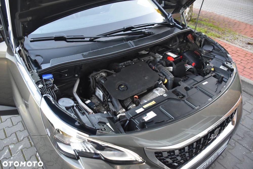 Peugeot 3008 BlueHDi 130 Stop & Start Allure - 23
