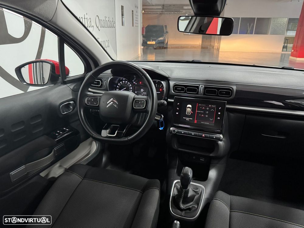 Citroën C3 1.2 PureTech Shine - 43