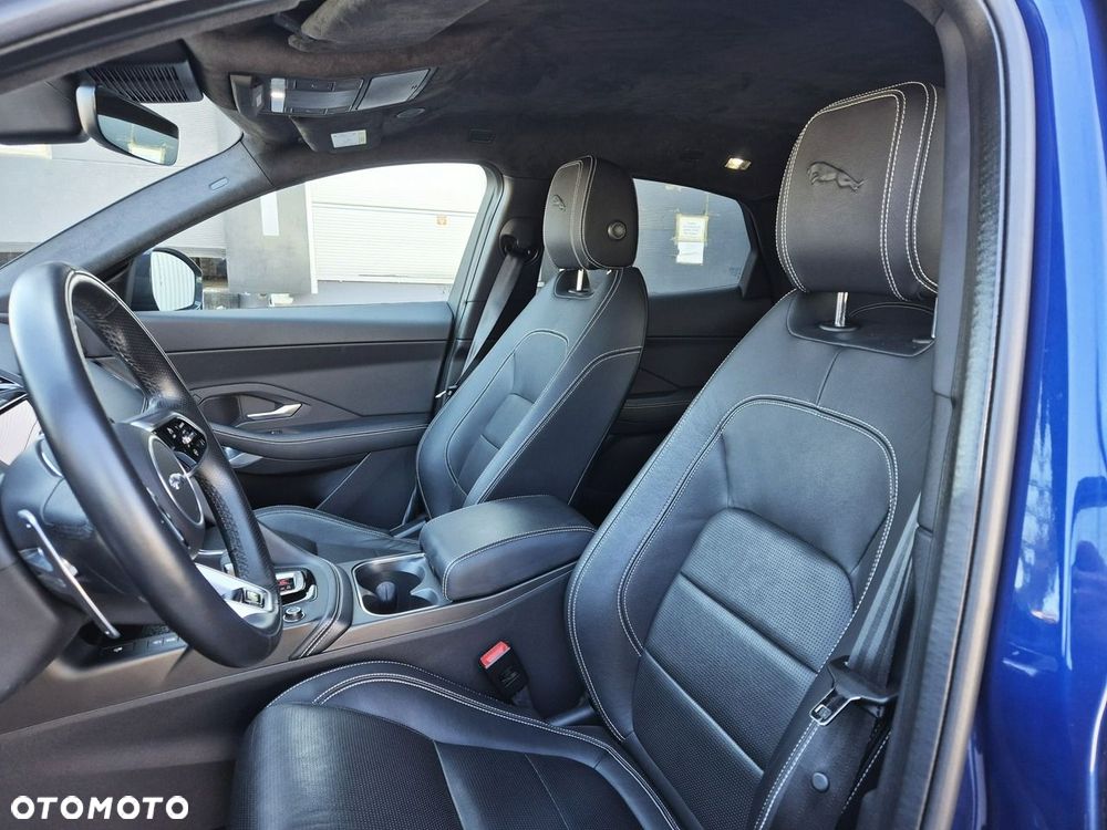 Jaguar E-Pace - 17