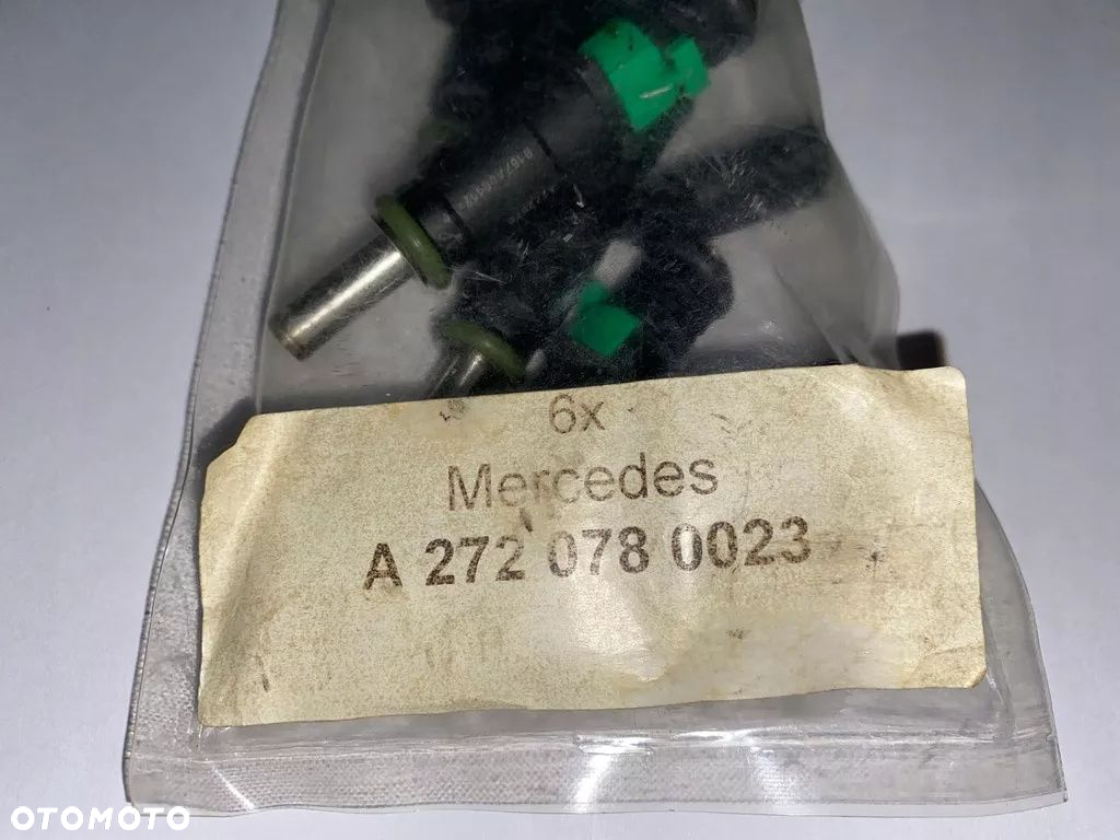 Mercedes wtryskiwacz 3,0>5,5L A2720780249 A2720780023  nowe - 3