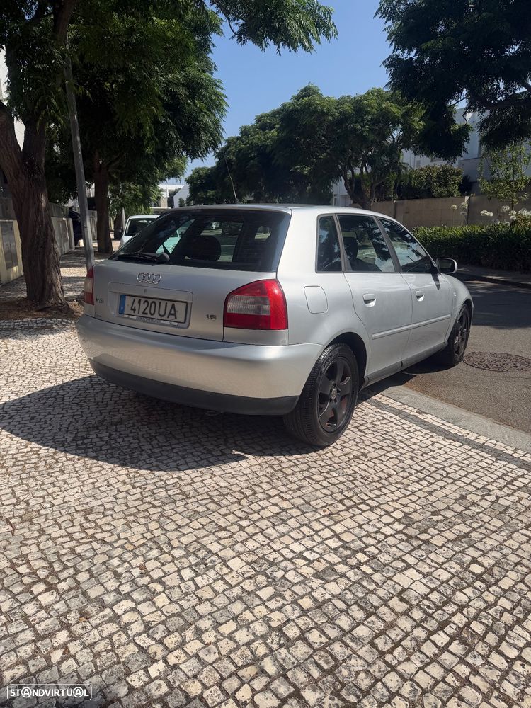 Audi A3 1.6 Ambition - 5