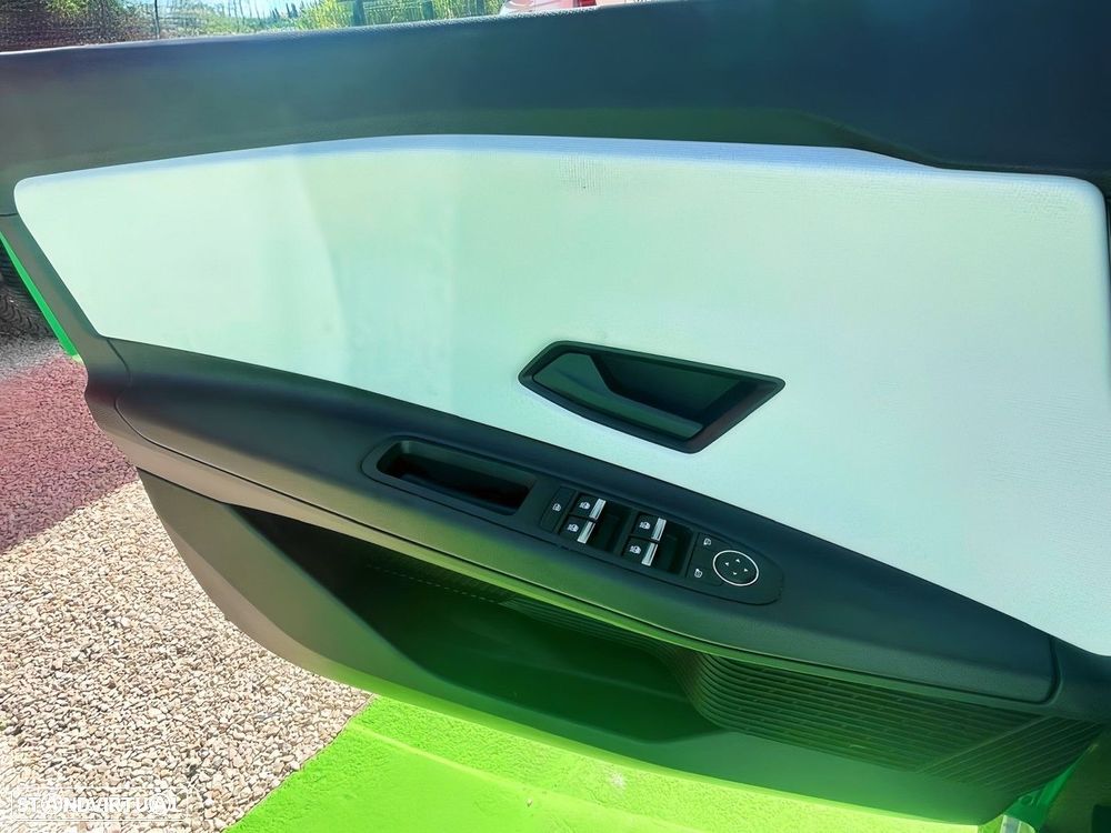 Renault 5 E-Tech 40 kWh Evolution Autonomia Urbana - 22