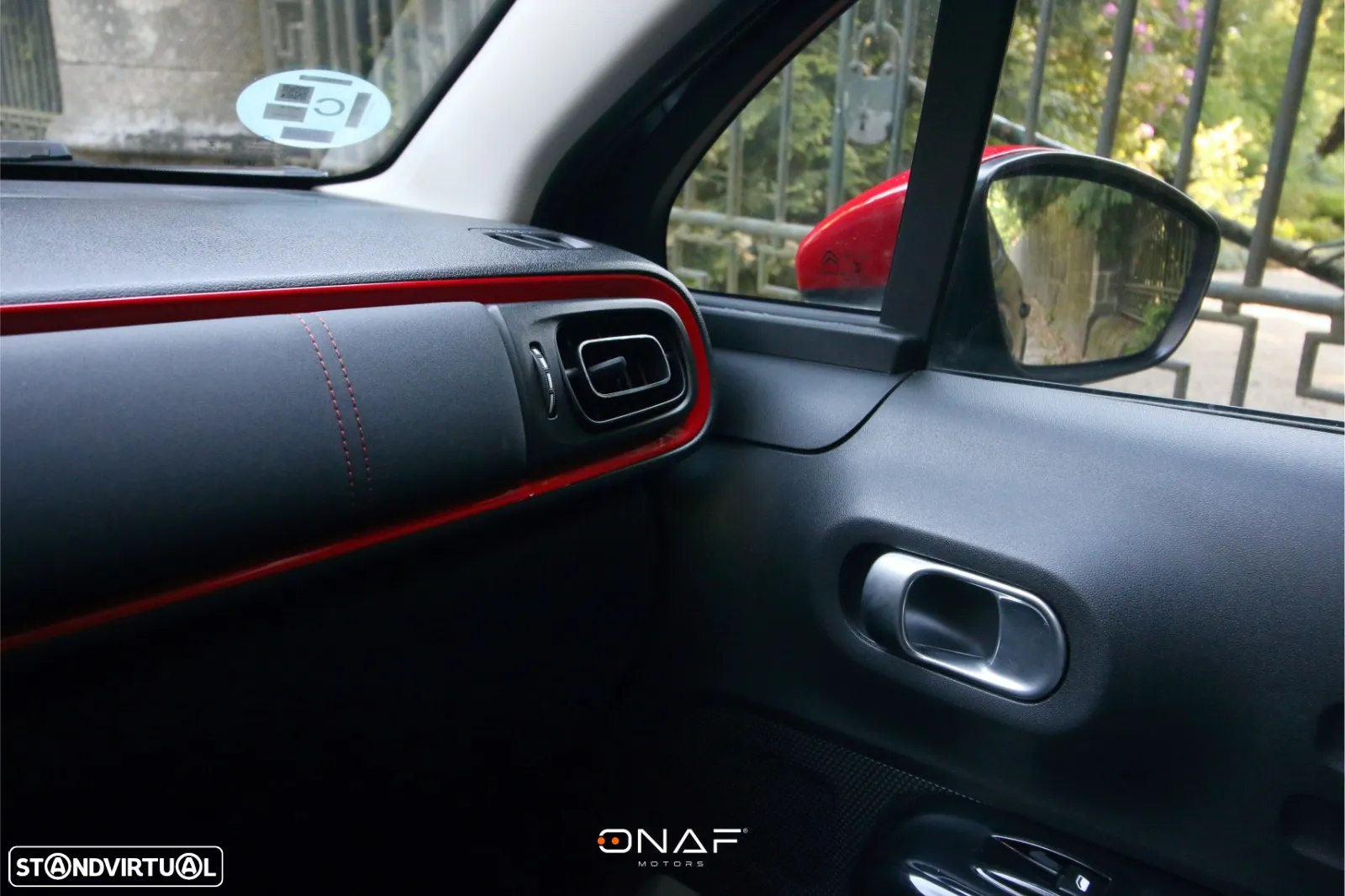 Citroën C3 1.2 PureTech Shine Pack - 17