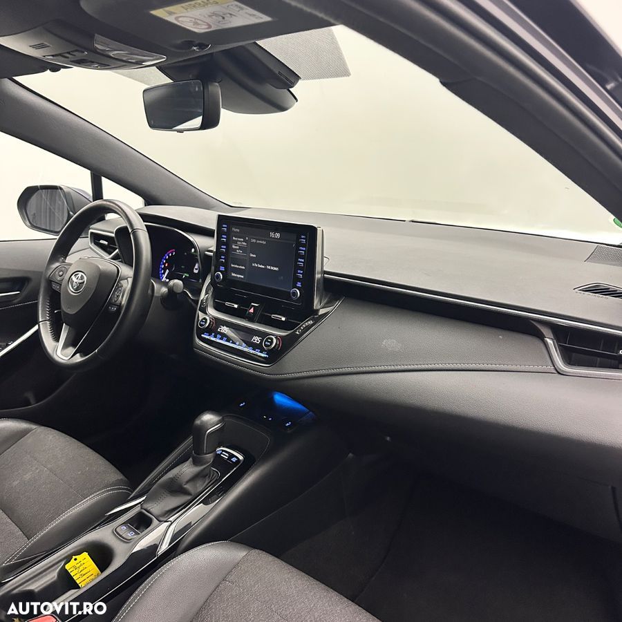 Toyota Corolla 1.8 HSD Business Plus - 5
