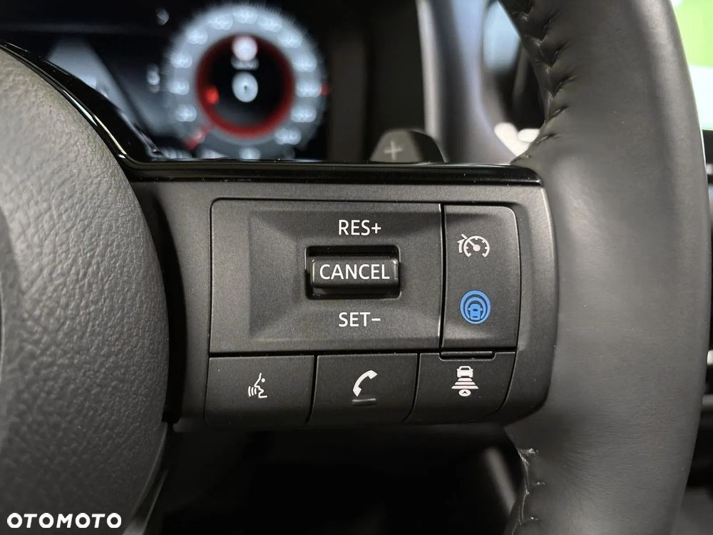 Nissan Qashqai 1.3 DIG-T mHEV 4x4 Tekna Xtronic - 23
