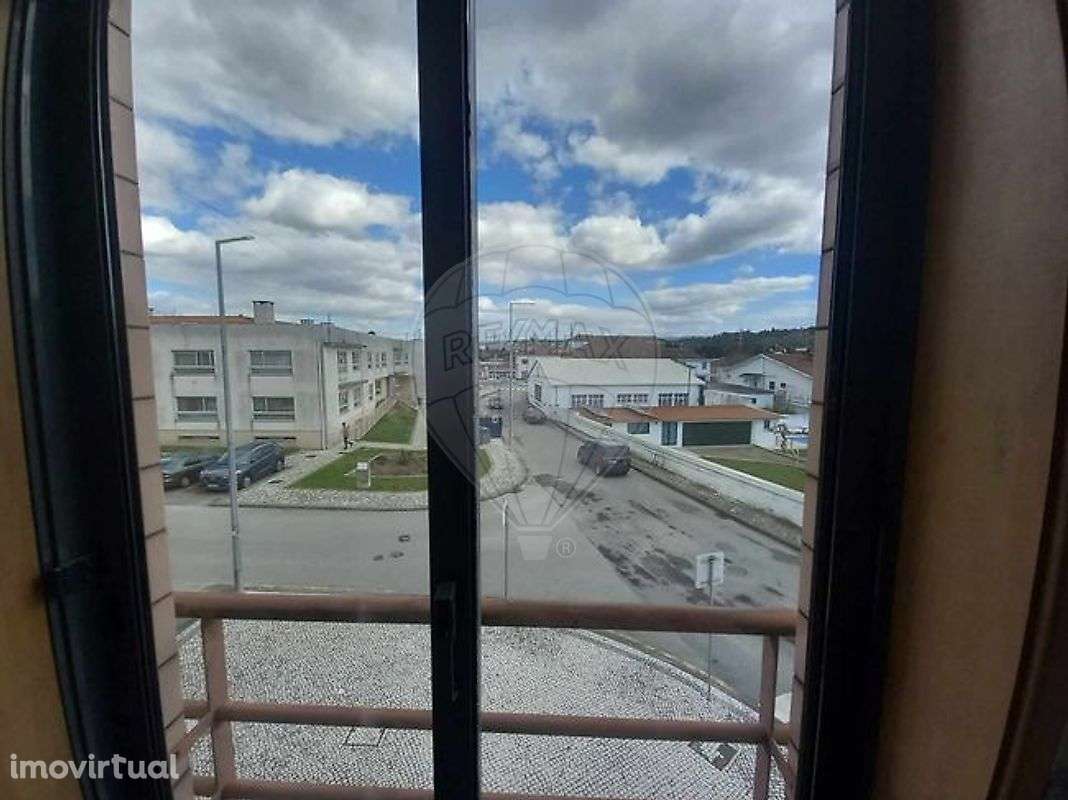 Outros - Comercial  para arrendamento - Grande imagem: 2/10