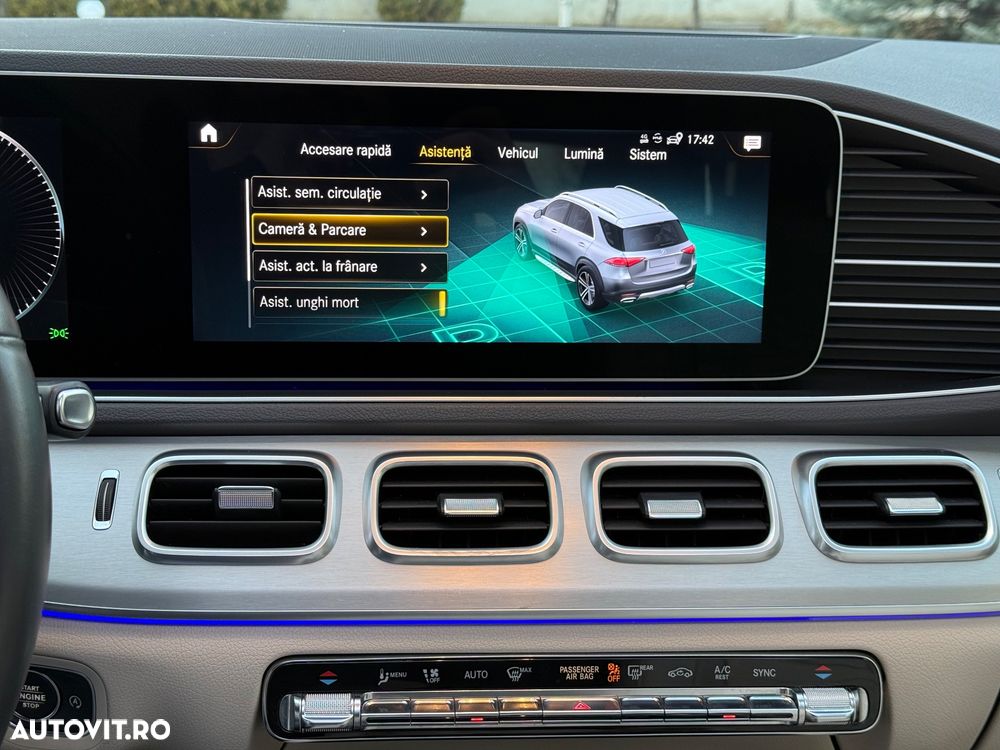 Mercedes-Benz GLE 300 d 4MATIC - 30