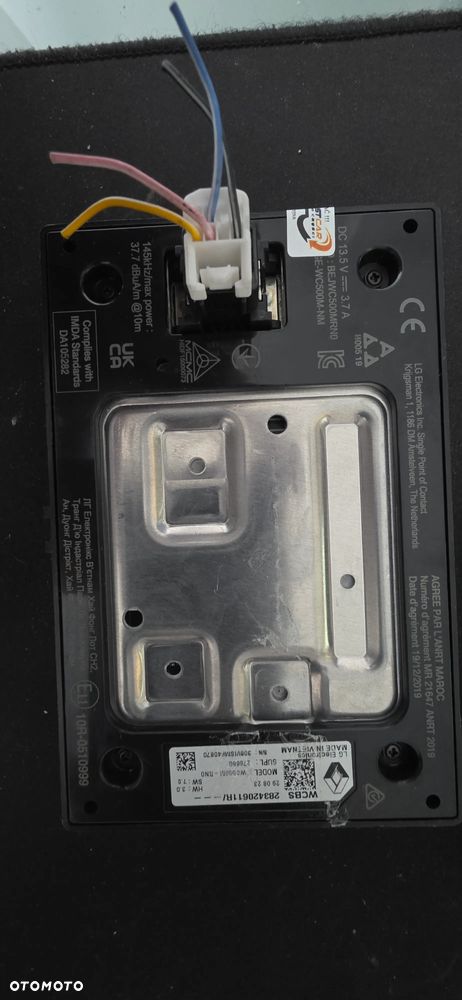 Renault Austal e-tech full hybrid ładowarka indukcyjna - 2