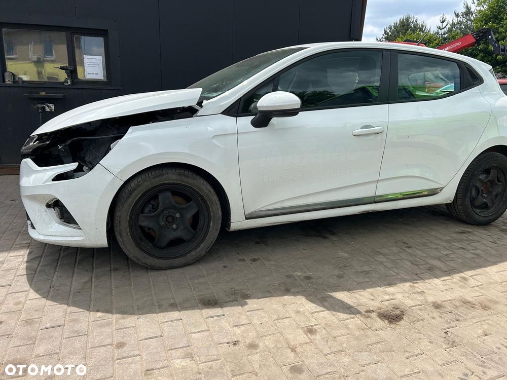 Renault Clio Energy dCi 110 Start & Stop INITIALE PARIS - 9