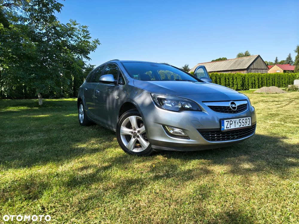 Opel Astra 1.4 T Enjoy - 1