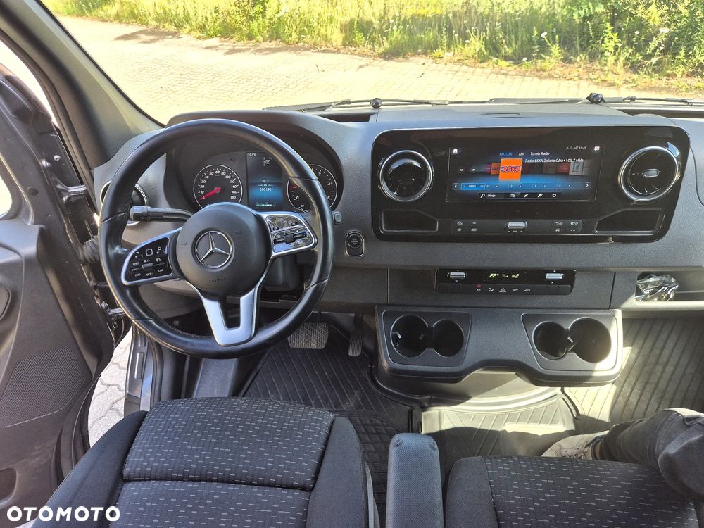Mercedes-Benz Sprinter 319 CDI 190 KM 9G-Tronic, Automat, Model 907, Salon polska, Furgon Blaszak, Ekstra Długi  4800 mm L4H2, Wzmocnione zawieszenie, Zbiornik 230l alu (z atestem), Webasto, Kabina sypialniana, Po przeglądzie B+ jeszcze jeden w cenie, Dostępny od Października, FV - 11