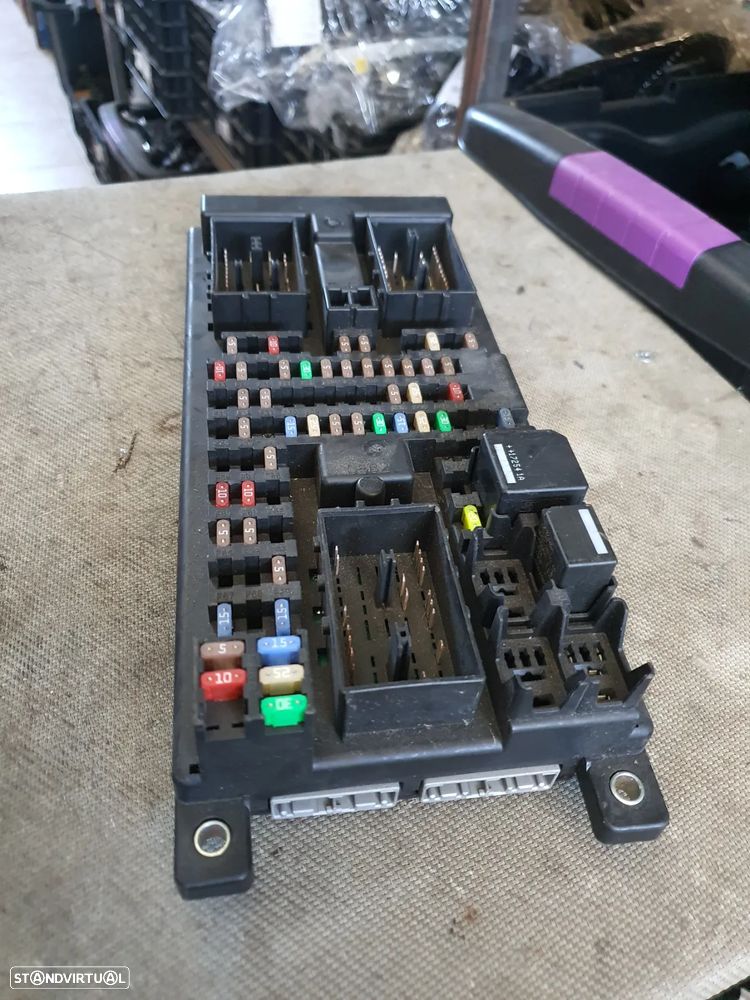 CAIXA FUSIVEIS RANGE ROVER EVOQUE 11- / GJ3214F041AC - 1