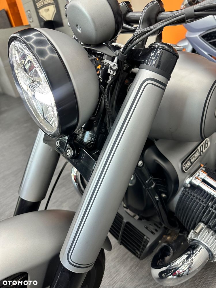 BMW R - 32