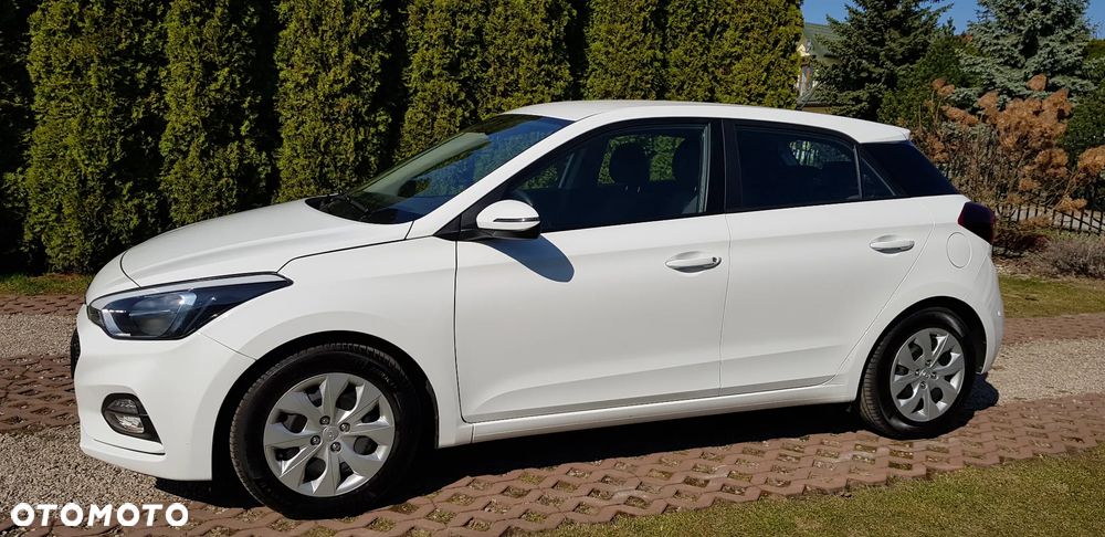 Hyundai i20 blue 1.2 Advantage - 3