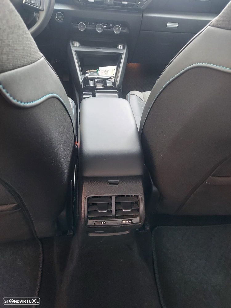 Citroën e-C4 X MAX - 11