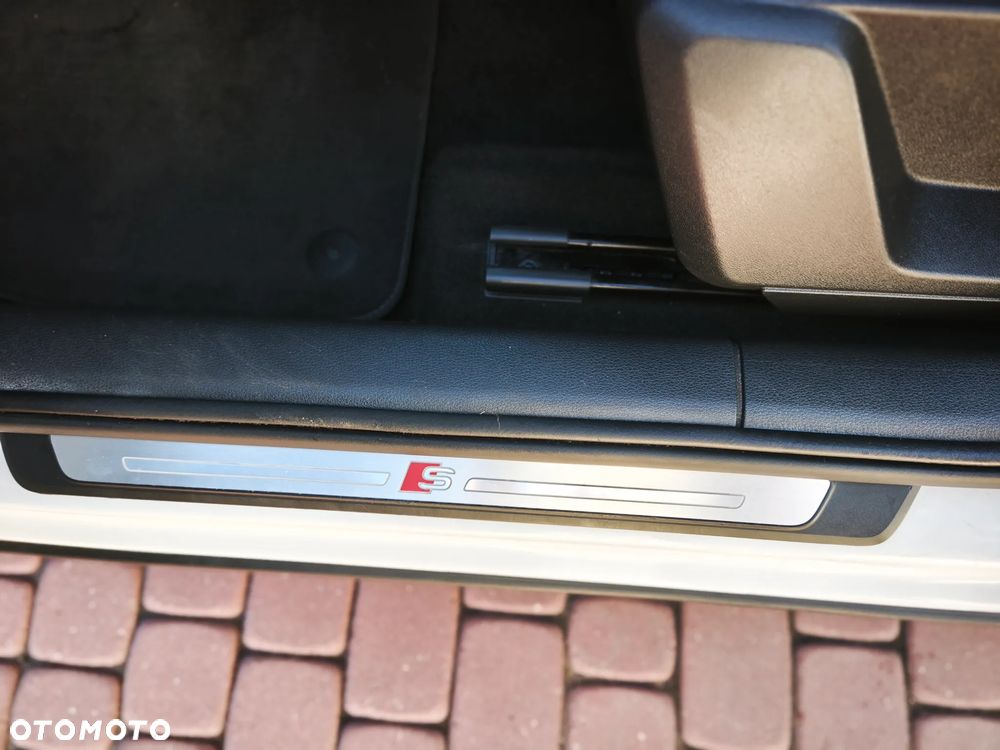 Audi Q2 - 25