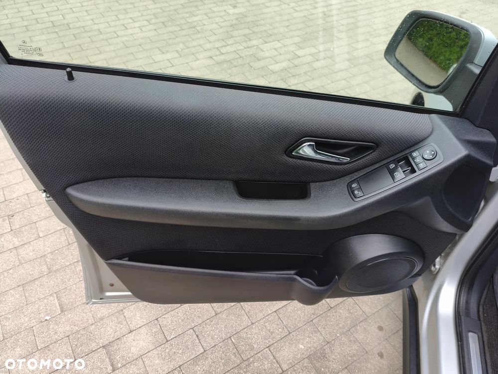Mercedes-Benz Klasa A 150 BlueEfficiency - 17