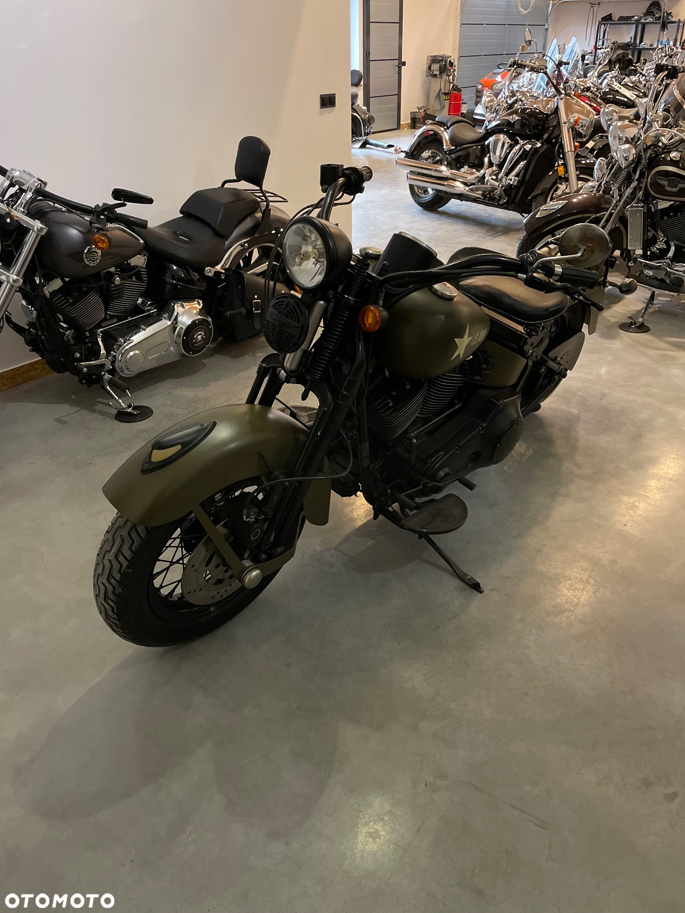 Harley-Davidson Softail Springer Classic - 4