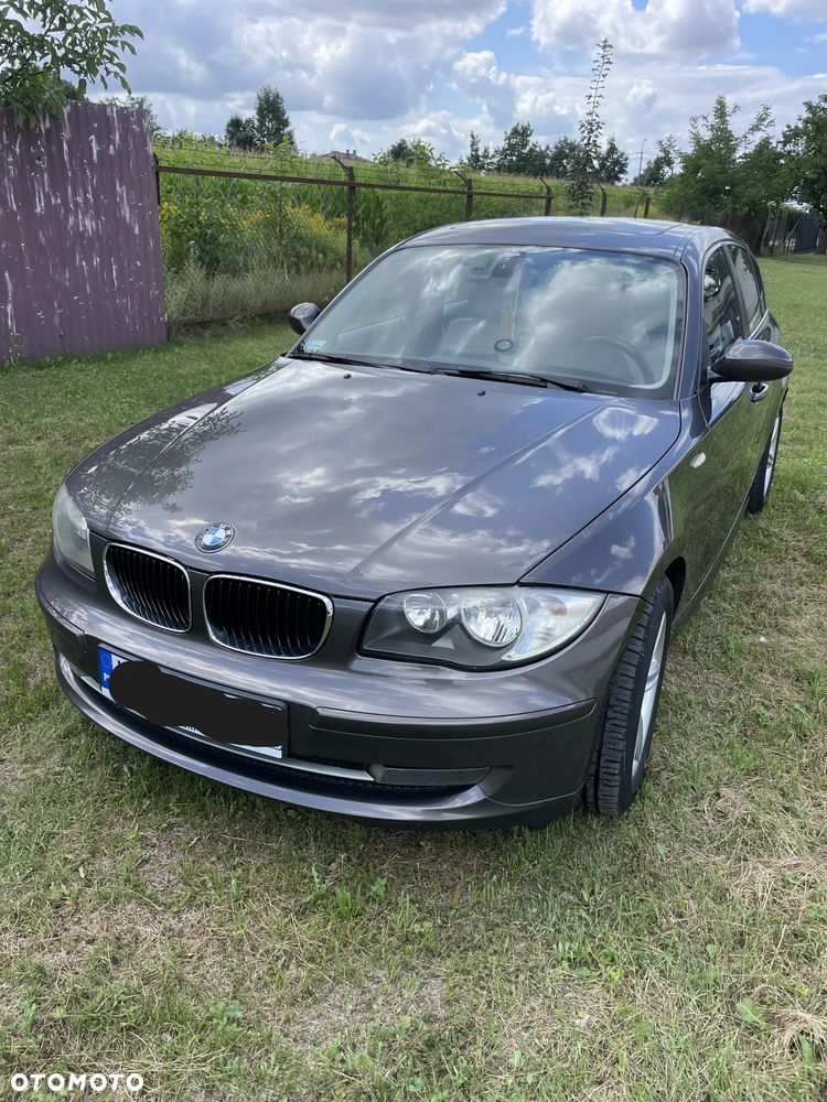 BMW Seria 1 120d DPF Edition Sport - 1
