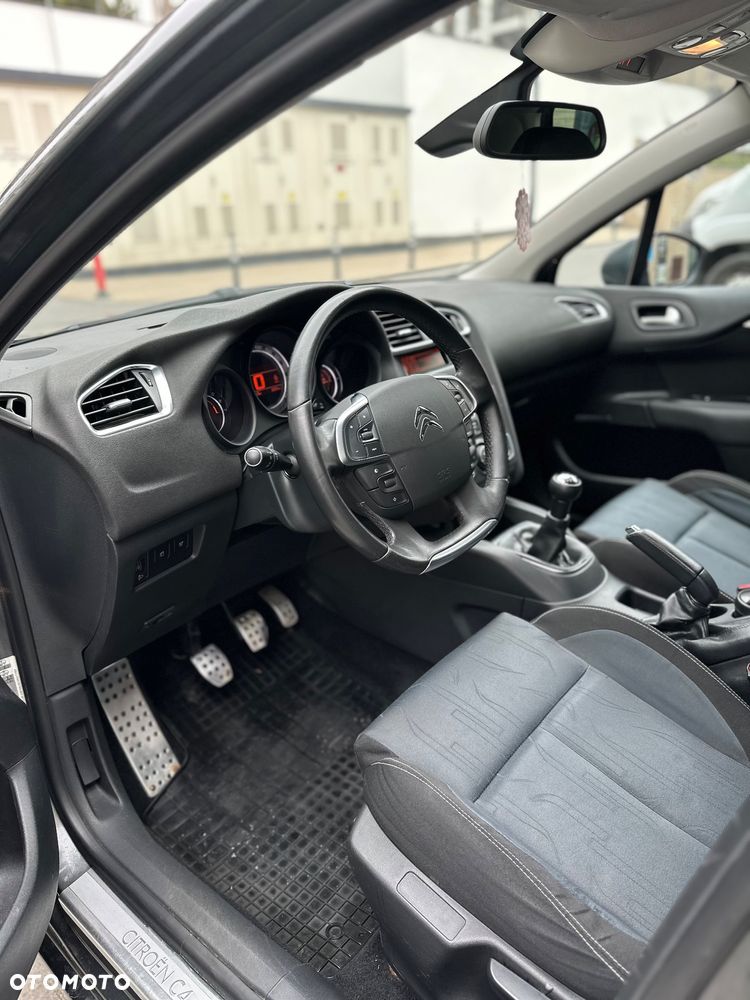 Citroën C4 1.6 VTi Exclusive - 18