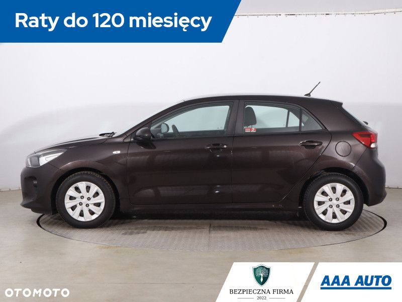 Kia Rio - 4