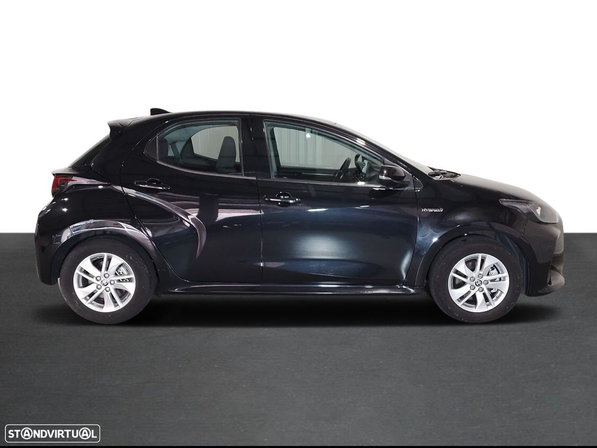 Toyota Yaris - 12