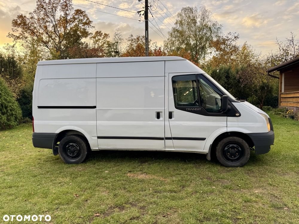 Ford Transit - 20