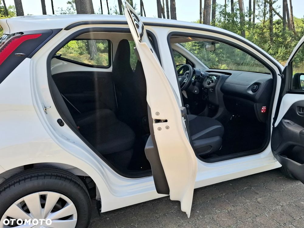 Toyota Aygo - 11