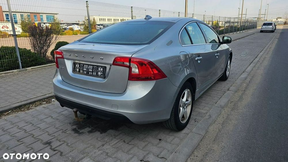 Volvo S60 DRIVe Summum - 16