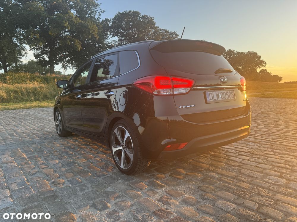 Kia Carens 1.7 CRDi L - 6