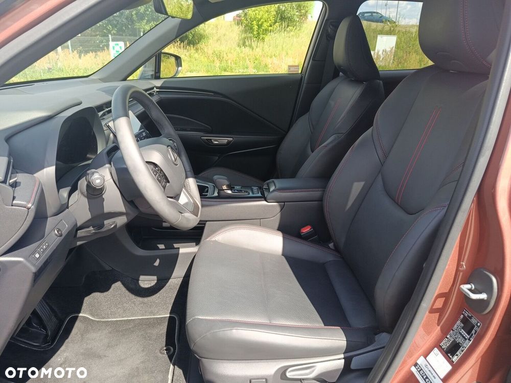 Lexus LBX 1.5 Hybrid Emotion - 15