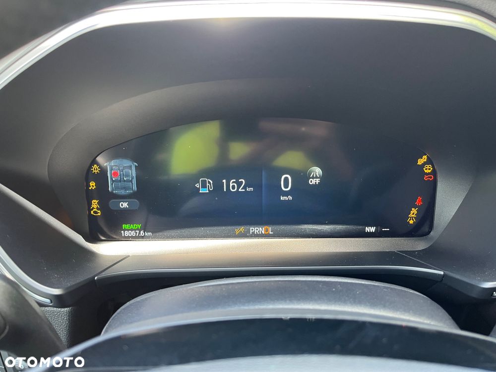 Ford Kuga 2.5 Duratec FHEV TITANIUM - 21