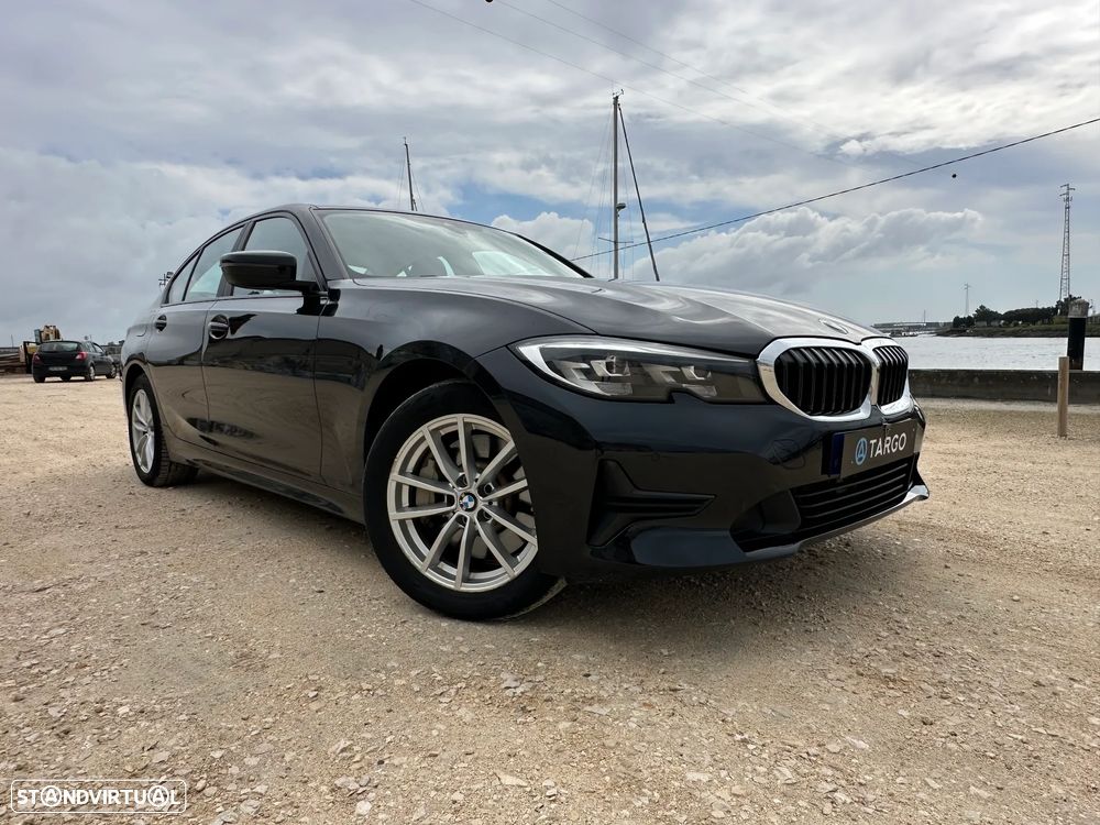 BMW 330 e Auto - 37