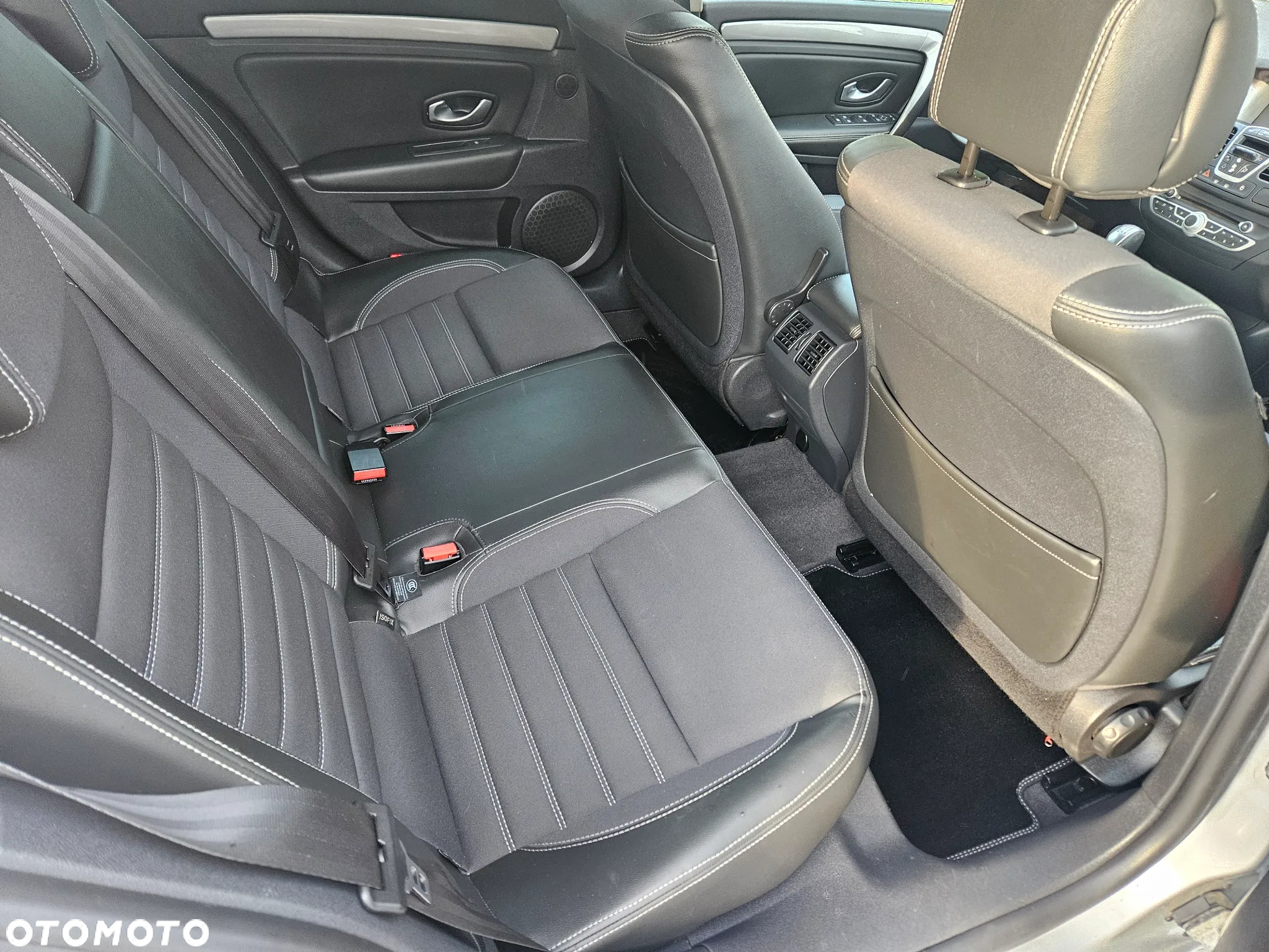 Renault Laguna 2.0 dCi Limited - 7