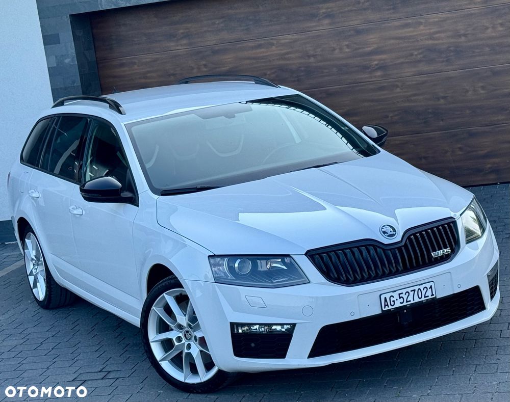 Skoda Octavia 2.0 TSI RS DSG - 4